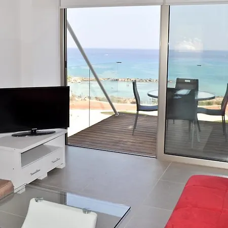 Oceanview 171 *