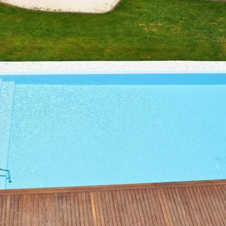 Oceanview 171 شقة